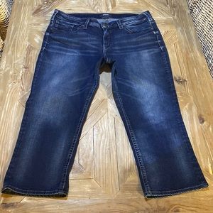 Silver Buckle Suki Capri Jeans Sz 18 Curvy Midrise Stretch Blue Denim Crop